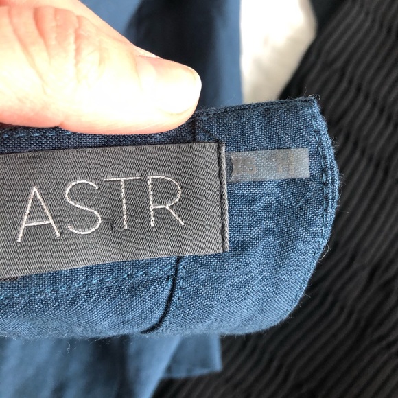 ASTR linen dress backless size XS - Picture 7 of 8